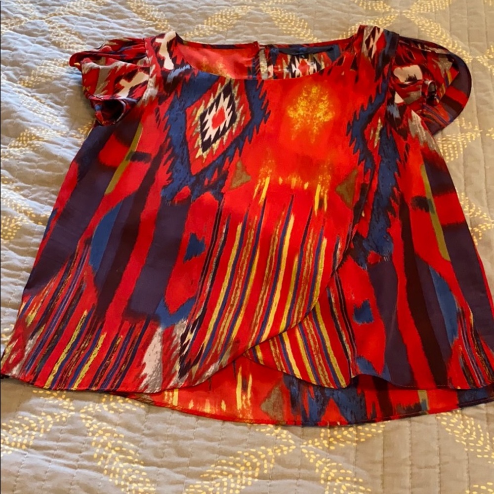 Super cute ikat top